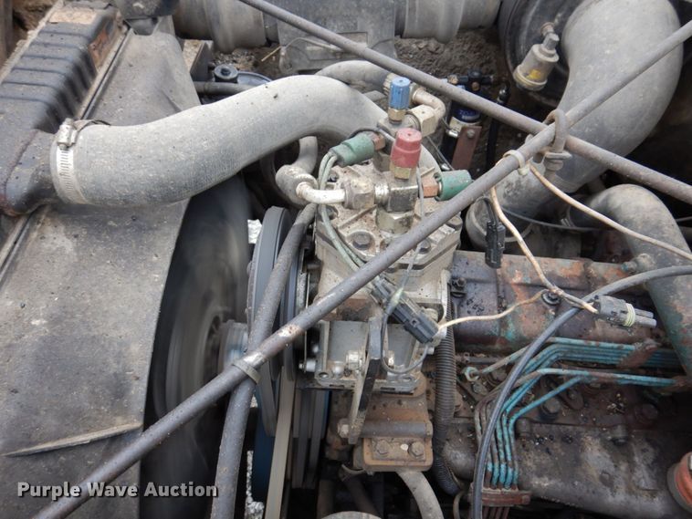 image for item IM9980 1989 International S1954  dump truck