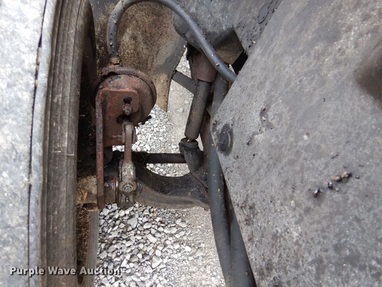 image for item IM9980 1989 International S1954  dump truck