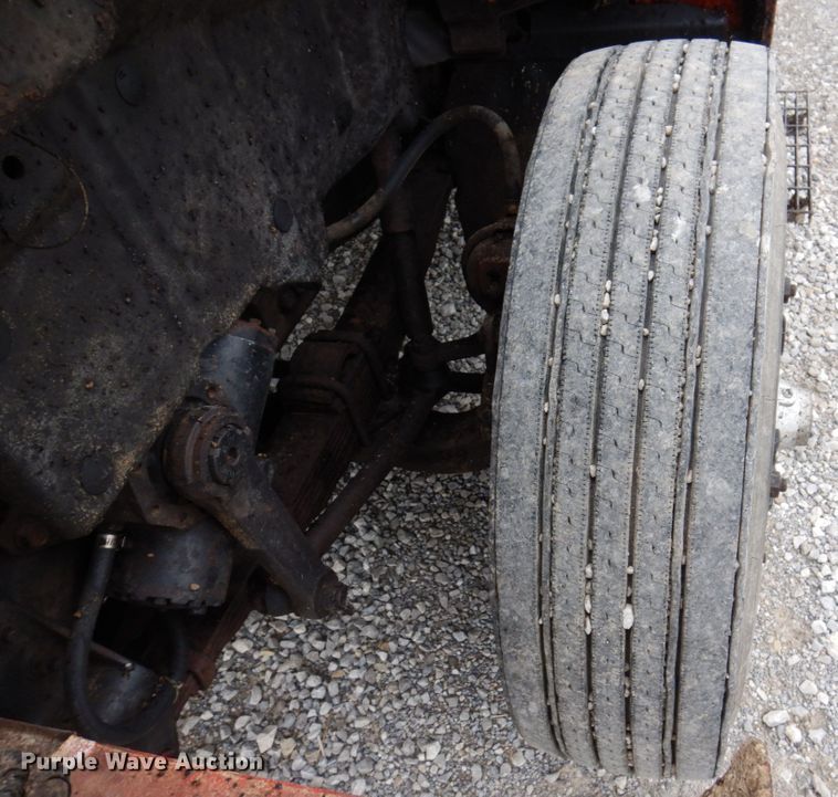 image for item IM9980 1989 International S1954  dump truck