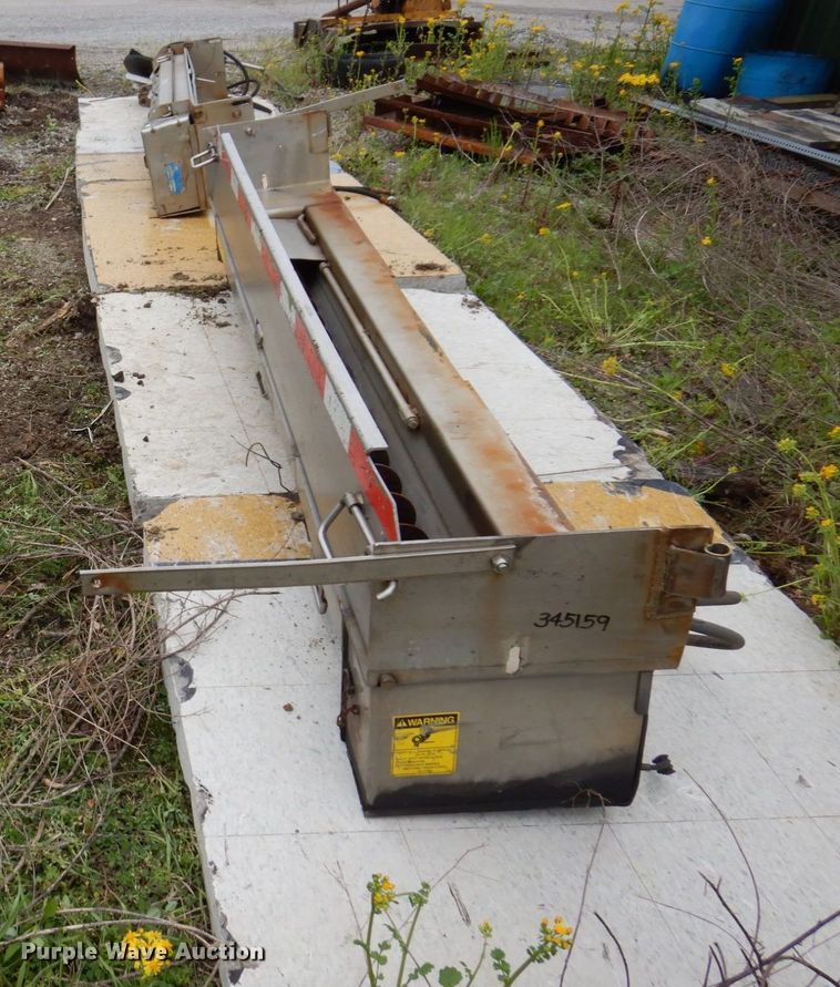 image for item IM9982 (3) end gate spreaders