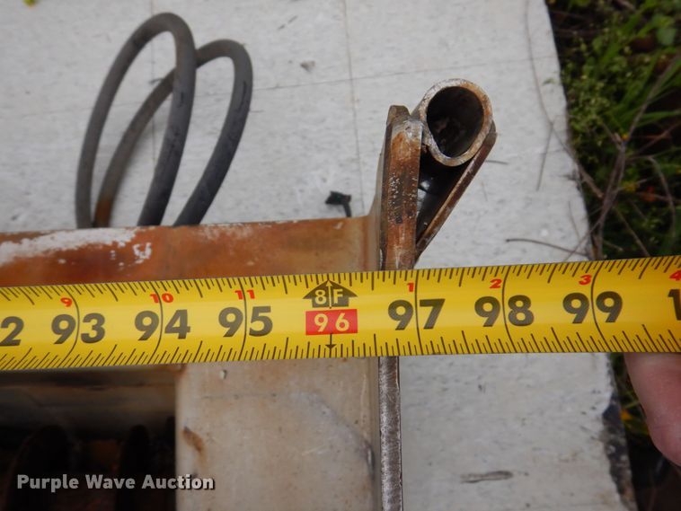 image for item IM9982 (3) end gate spreaders