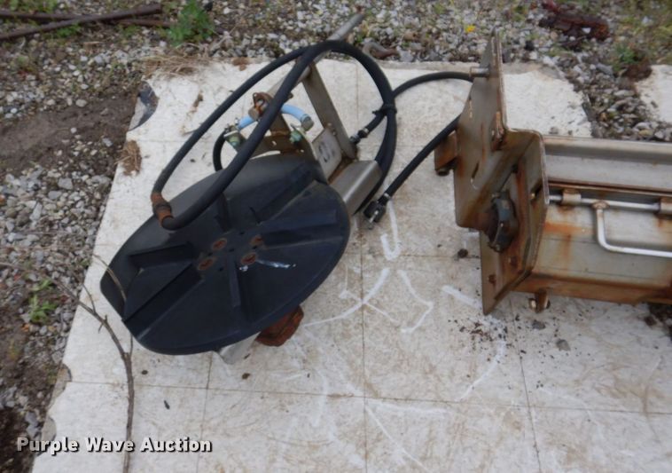 image for item IM9982 (3) end gate spreaders