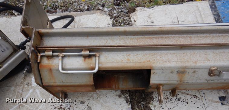 image for item IM9982 (3) end gate spreaders