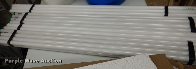 image for item IM9983 (20) light fixtures