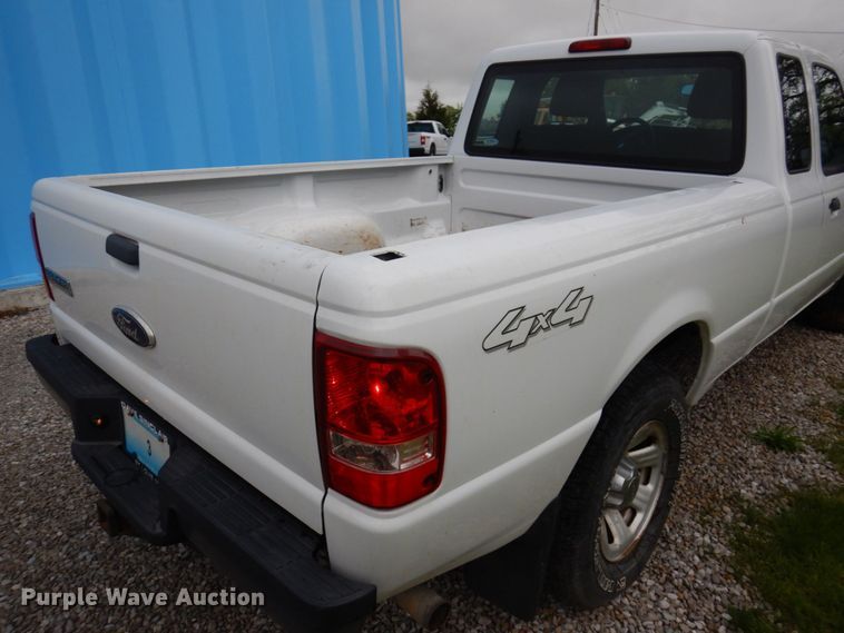 image for item IM9986 2011 Ford Ranger  SuperCab pickup truck