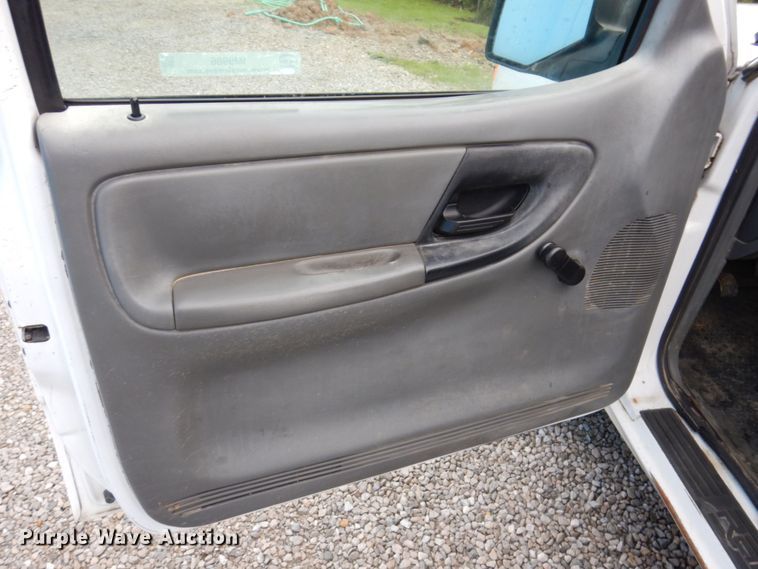 image for item IM9986 2011 Ford Ranger  SuperCab pickup truck