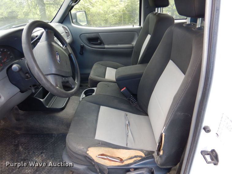 image for item IM9986 2011 Ford Ranger  SuperCab pickup truck