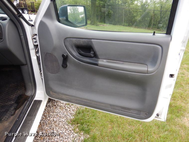 image for item IM9986 2011 Ford Ranger  SuperCab pickup truck