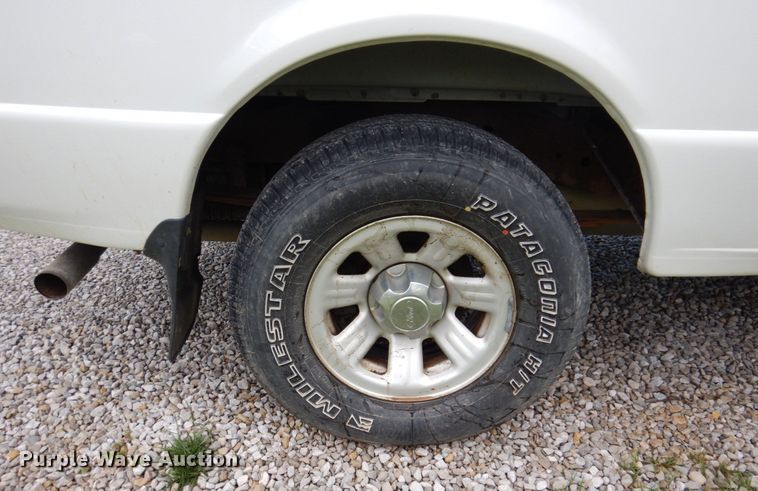 image for item IM9986 2011 Ford Ranger  SuperCab pickup truck