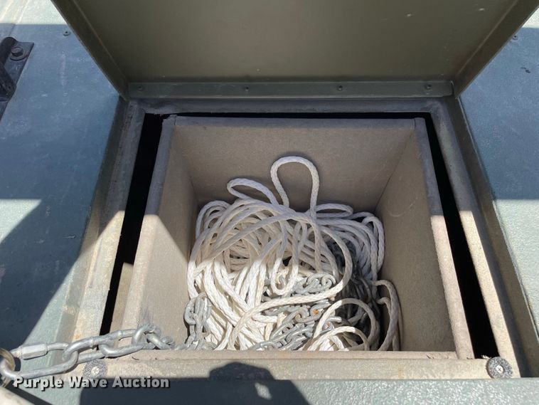 image for item JC9862 2008 Roughneck R2070VTC  boat