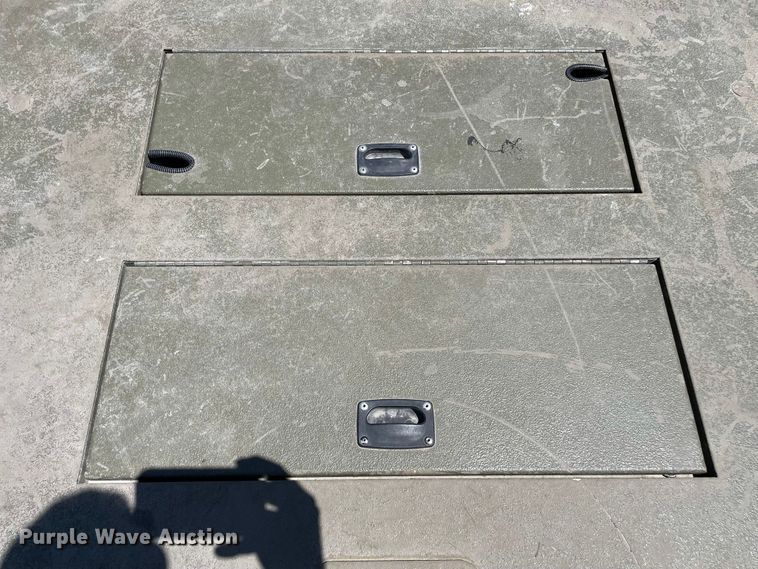 image for item JC9862 2008 Roughneck R2070VTC  boat