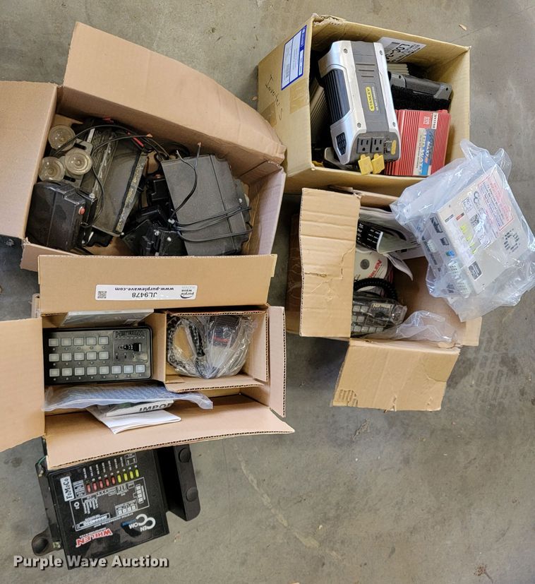 image for item JL9478 Law enforcement automotive accessories