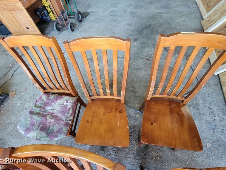 image for item JL9479 (9) chairs