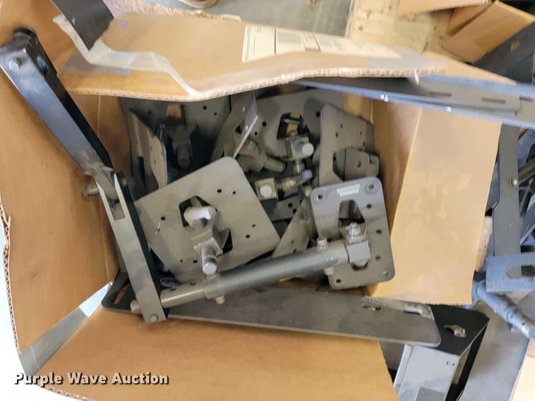 image for item JL9481 Law enforcement equipment