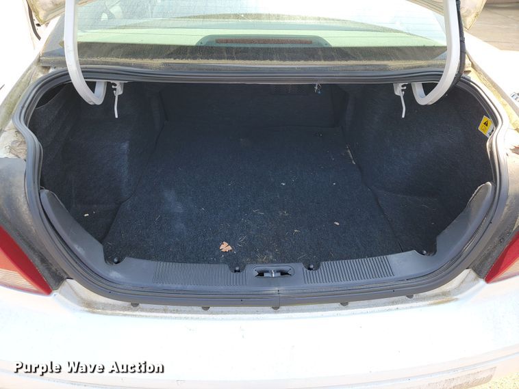 image for item JL9482 2002 Ford Taurus