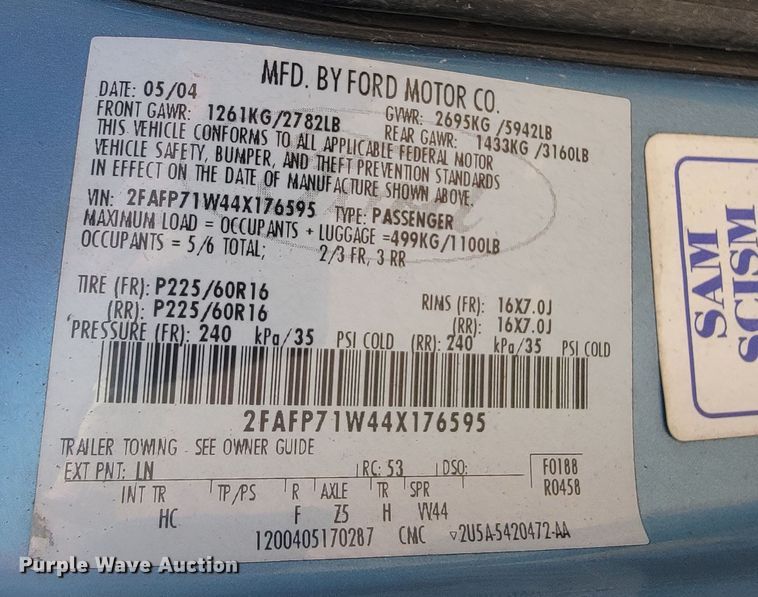 image for item JL9483 2004 Ford Crown Victoria Police Interceptor