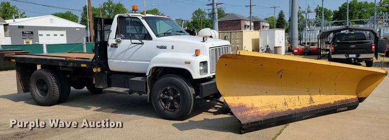 image for item JL9484 1990 GMC TopKick C6000  dump flatbed truck