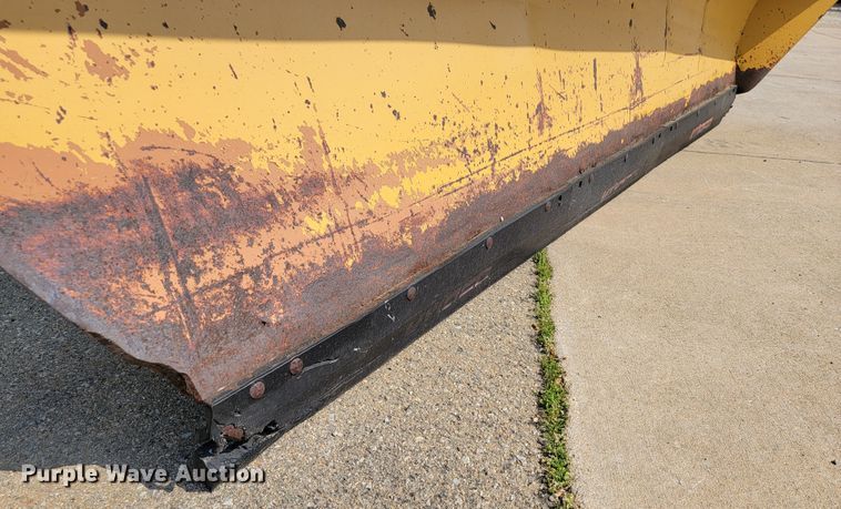 image for item JL9484 1990 GMC TopKick C6000  dump flatbed truck