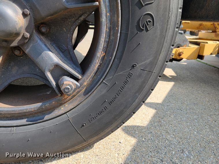 image for item JL9484 1990 GMC TopKick C6000  dump flatbed truck