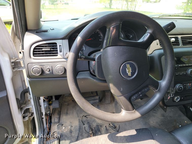 image for item JL9486 2011 Chevrolet Tahoe Police  SUV