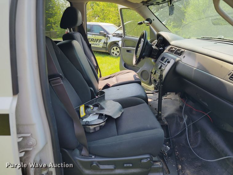 image for item JL9486 2011 Chevrolet Tahoe Police  SUV