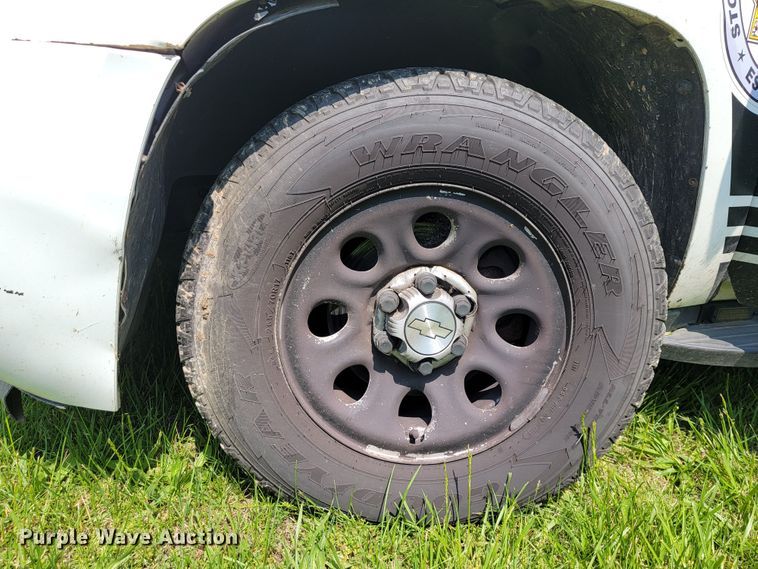 image for item JL9486 2011 Chevrolet Tahoe Police  SUV