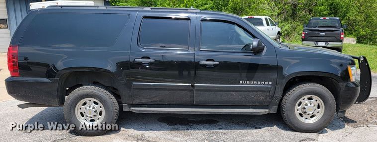 image for item JL9489 2007 Chevrolet Suburban 2500  SUV