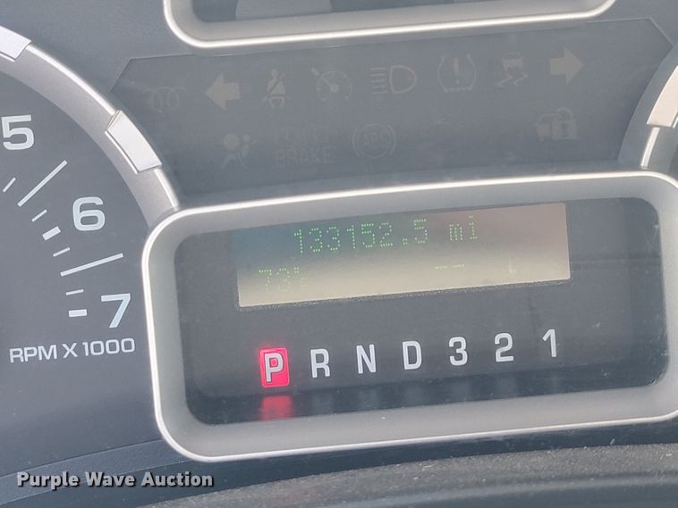 image for item JL9490 2010 Ford Expedition  SUV