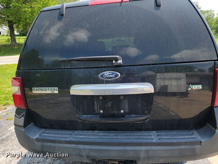 image for item JL9490 2010 Ford Expedition  SUV