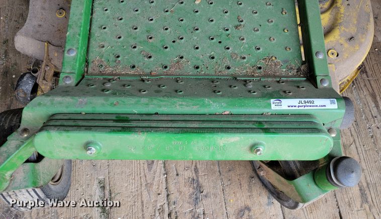 image for item JL9492 John Deere Z425B  lawn mower