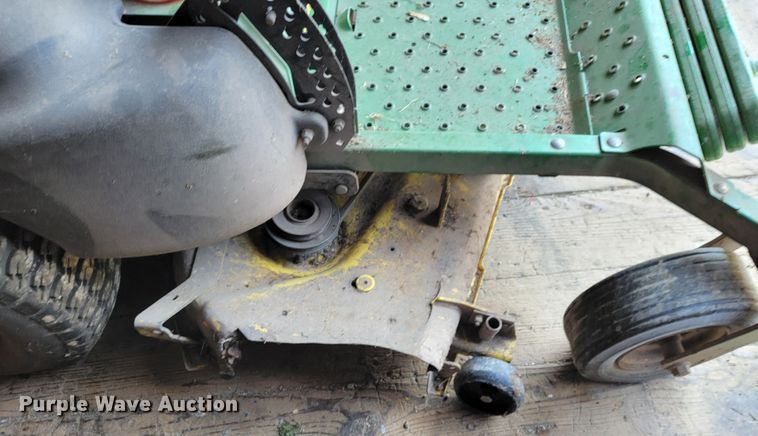 image for item JL9492 John Deere Z425B  lawn mower