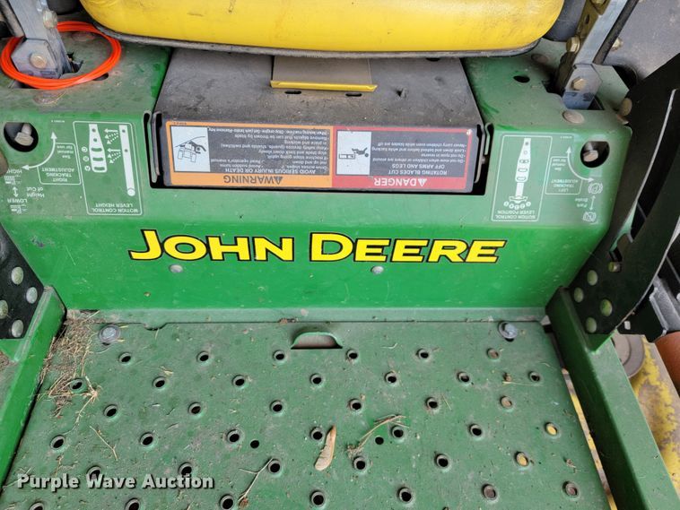 image for item JL9492 John Deere Z425B  lawn mower