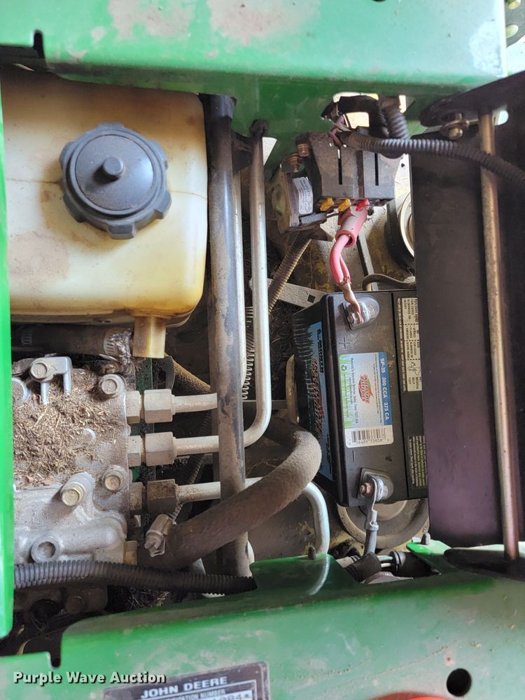 image for item JL9492 John Deere Z425B  lawn mower