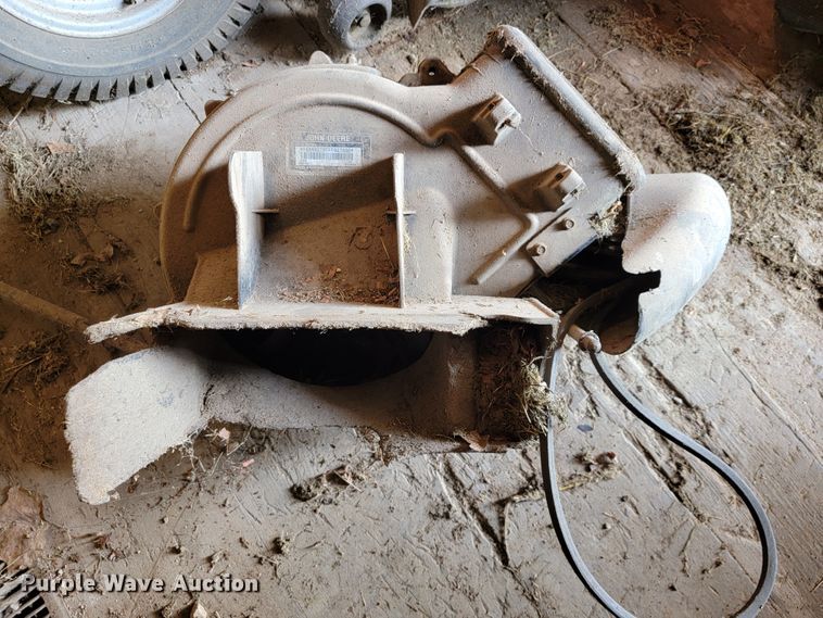 image for item JL9492 John Deere Z425B  lawn mower