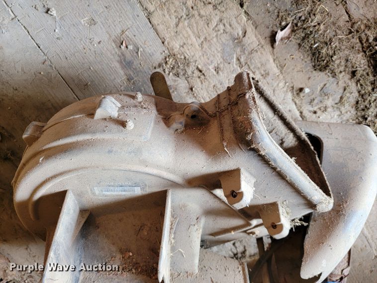 image for item JL9492 John Deere Z425B  lawn mower