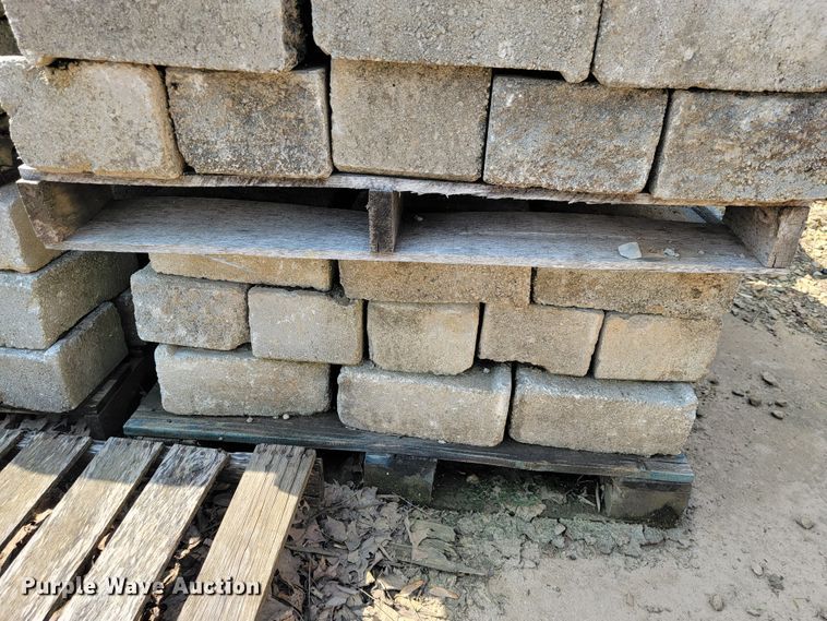 image for item JL9496 Approximately 5 pallets of landscape materials