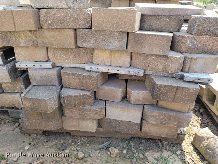 image for item JL9496 Approximately 5 pallets of landscape materials