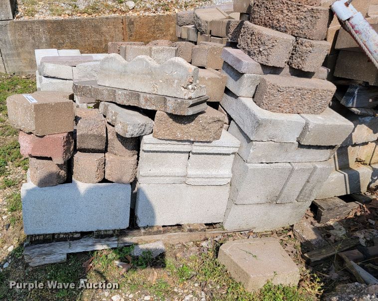 image for item JL9496 Approximately 5 pallets of landscape materials