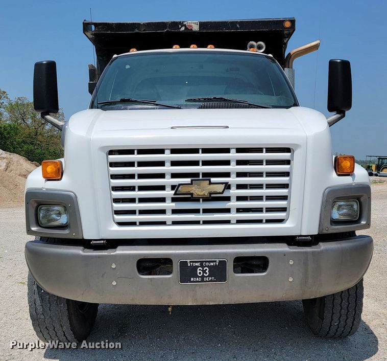 image for item JL9499 2005 Chevrolet C8500  dump truck