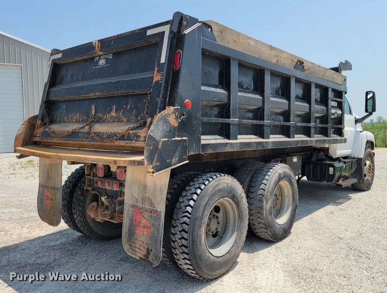 image for item JL9499 2005 Chevrolet C8500  dump truck