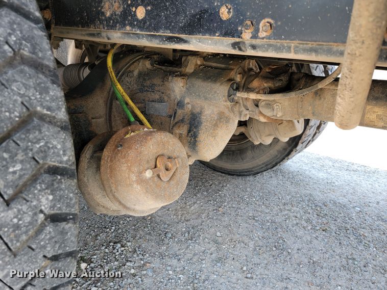 image for item JL9499 2005 Chevrolet C8500  dump truck