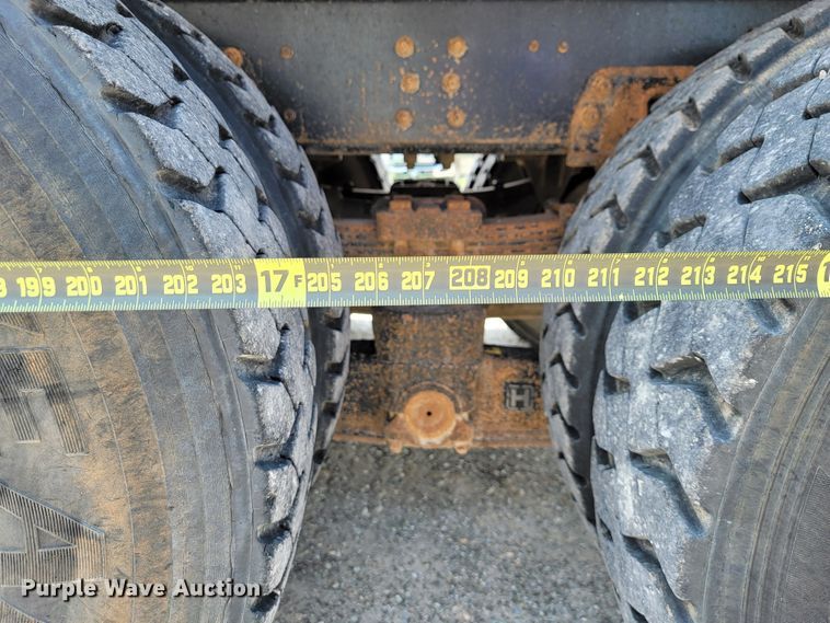 image for item JL9499 2005 Chevrolet C8500  dump truck