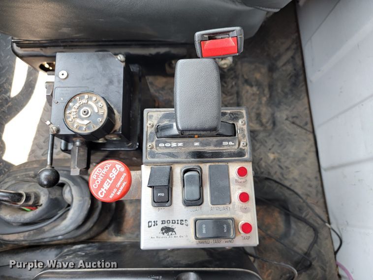 image for item JL9499 2005 Chevrolet C8500  dump truck