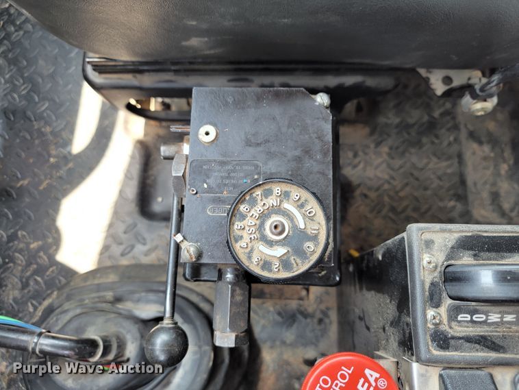 image for item JL9499 2005 Chevrolet C8500  dump truck