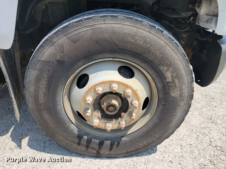 image for item JL9499 2005 Chevrolet C8500  dump truck