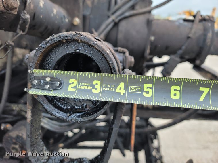 image for item JL9514 2006 International 7400  oil distributor truck