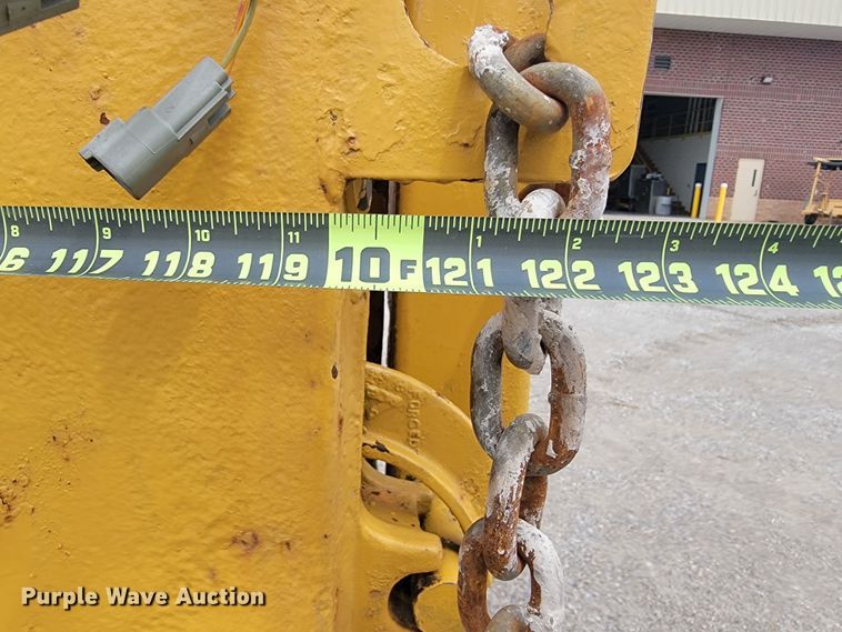 image for item JL9515 2005 International 7400  dump truck