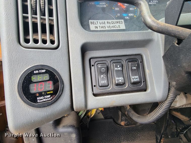 image for item JL9515 2005 International 7400  dump truck