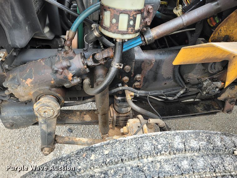 image for item JL9515 2005 International 7400  dump truck