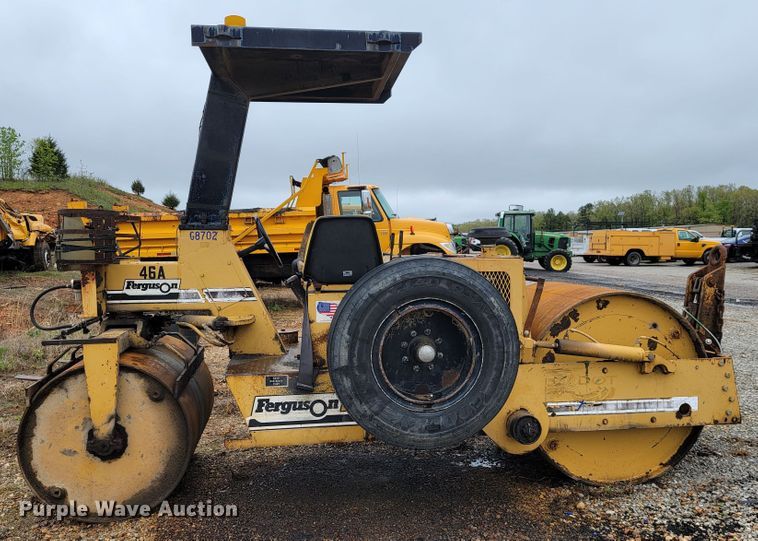 image for item JL9516 Ferguson 46A  double drum roller